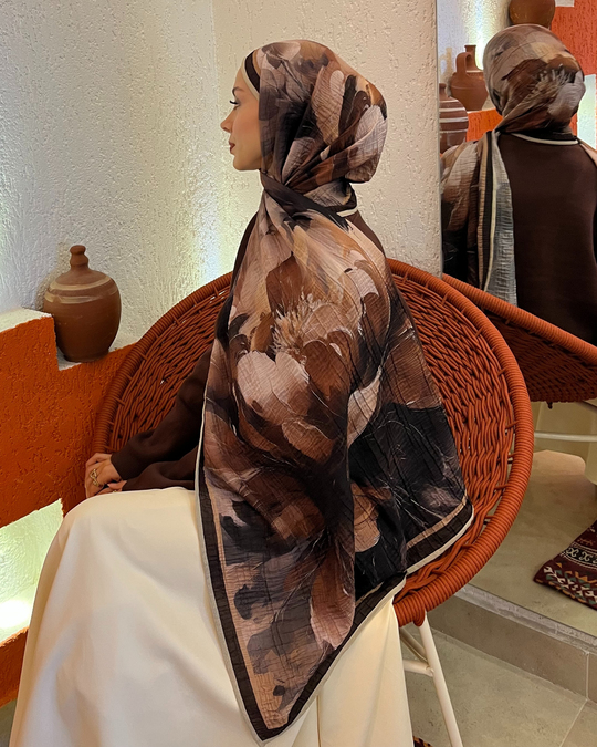 Ekru Floral Desenli Müslin Şal
