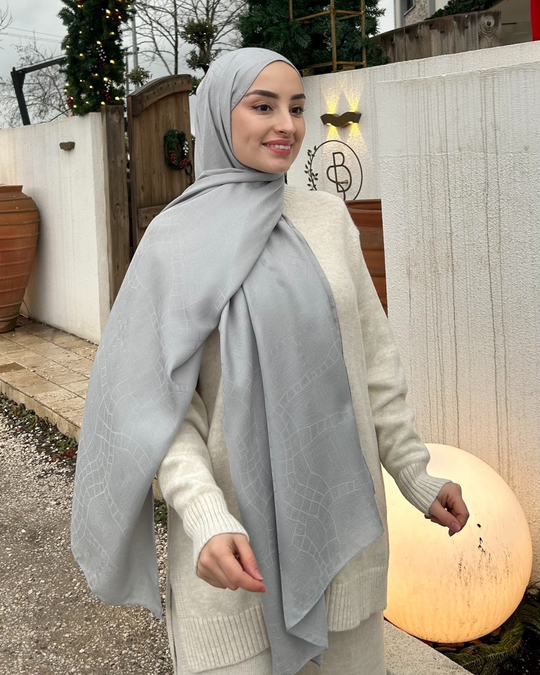 Gümüş Döngü Desen Jakar Şal