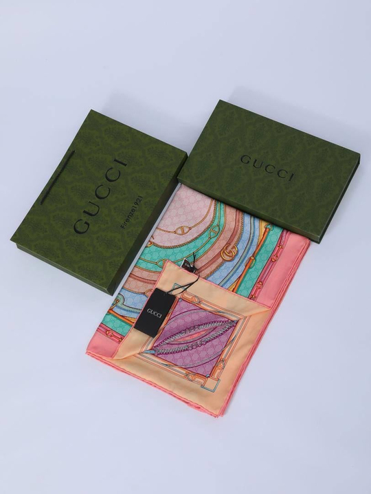 İthal Şeker Pembe GC Desen Twill İpek Şal 