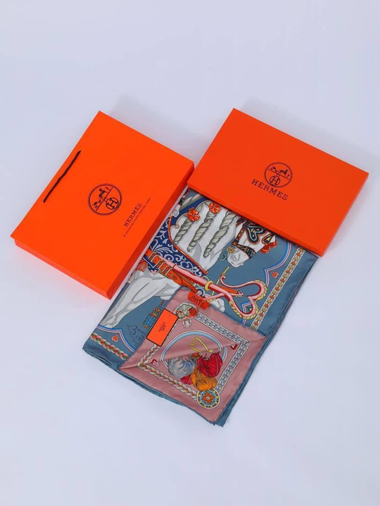 İthal Soft Mavi & Toz Pembe H Halat Desen Twill İpek Şal 