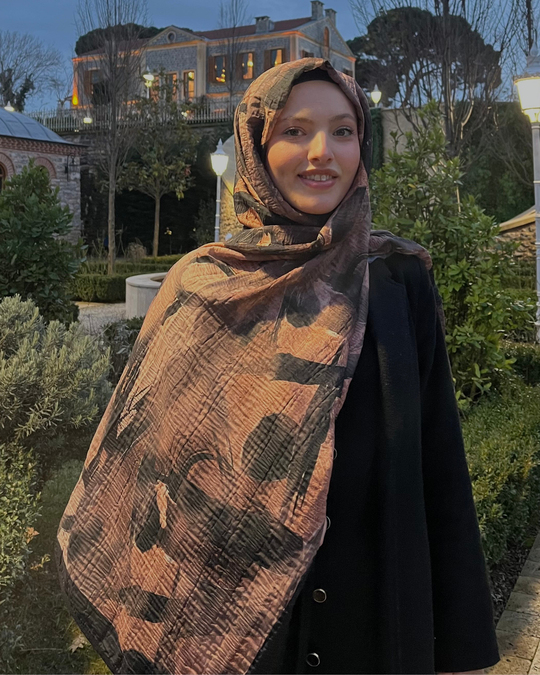 Karamel Saçak Desenli Müslin Şal