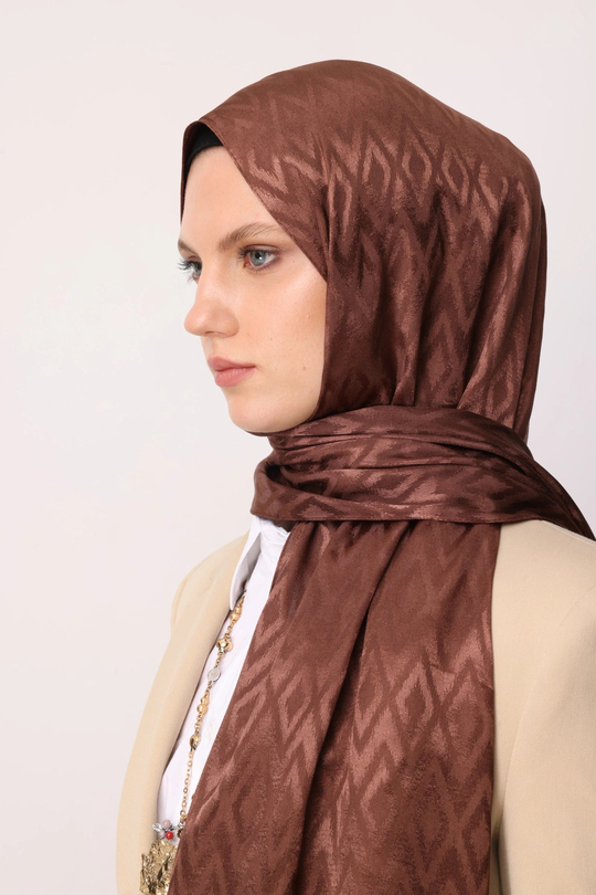 Yalı Karo Desen Parlak Jakar Şal