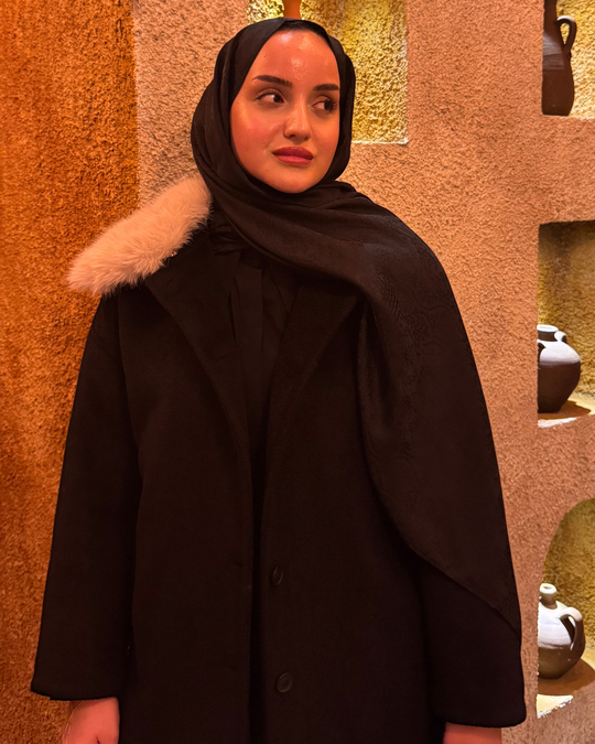 Siyah Lavin Desen Jakar Şal
