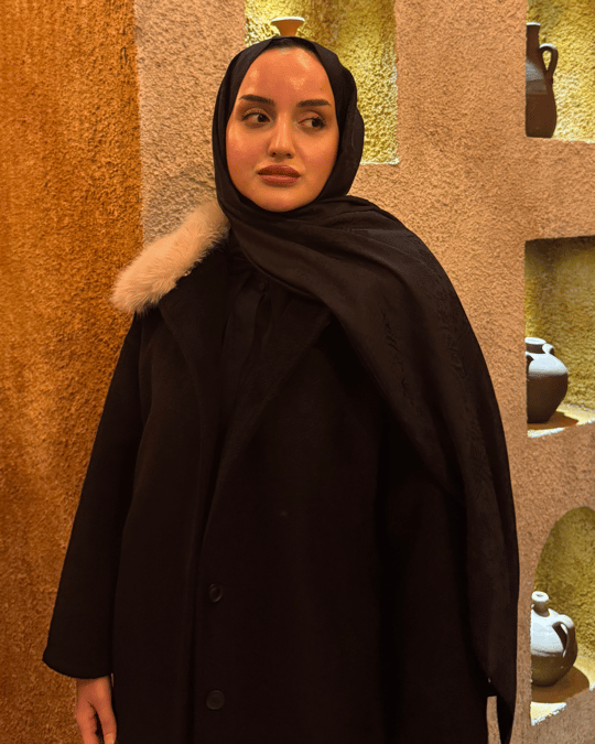 Siyah Lavin Desen Jakar Şal