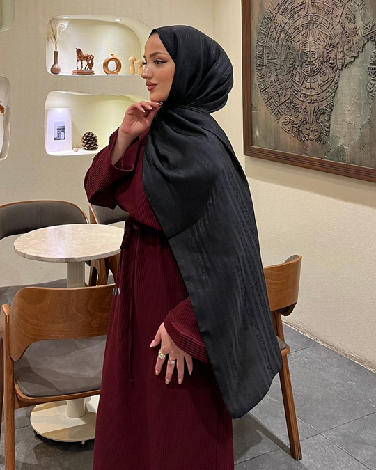 Siyah Şerit Desen Jakar Şal