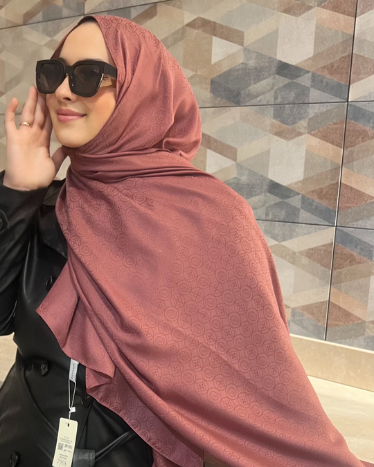 Soft Pembe Luxe Desen Jakar Şal