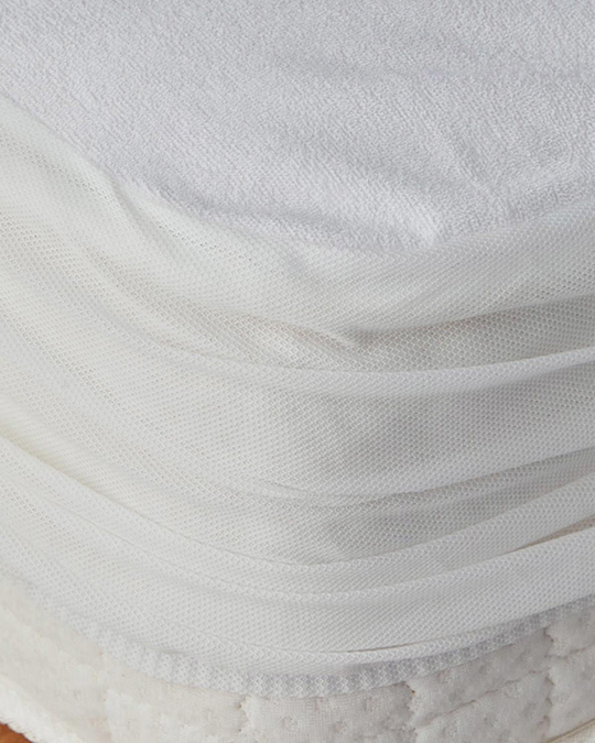 Comfort Pamuklu Sıvı Geçirmez Tek Kişilik Yatak Koruyucu Alez 100x200 + 30 cm Beyaz