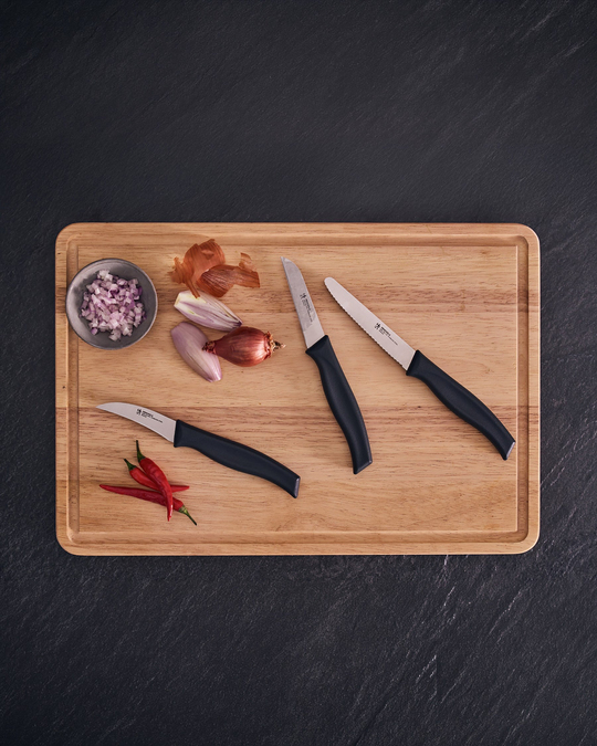 Henckels by Zwilling Kitchen Essentials Bıçak Seti 3 Parça Siyah
