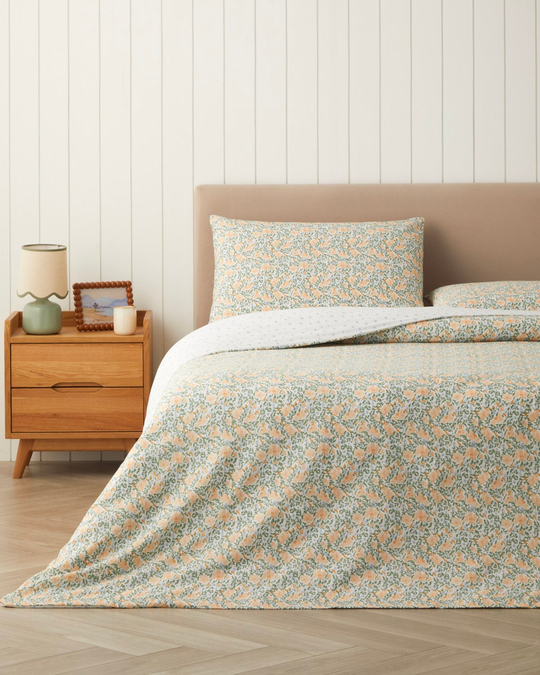 Meadows Light  Kolay Ütülenir King Size Nevresim Seti 240x220 cm Sarı-Yeşil