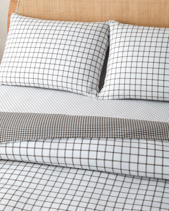 Simple Checks Kolay Ütülenir Çarşaflı Çift Kişilik Nevresim Takımı 200x220 cm Kahverengi