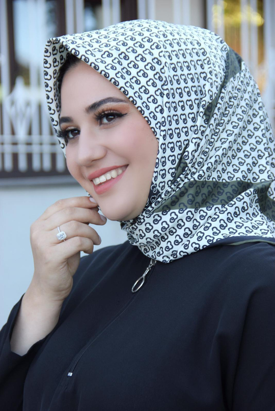 Moda Trend Desenli Eşarp Haki