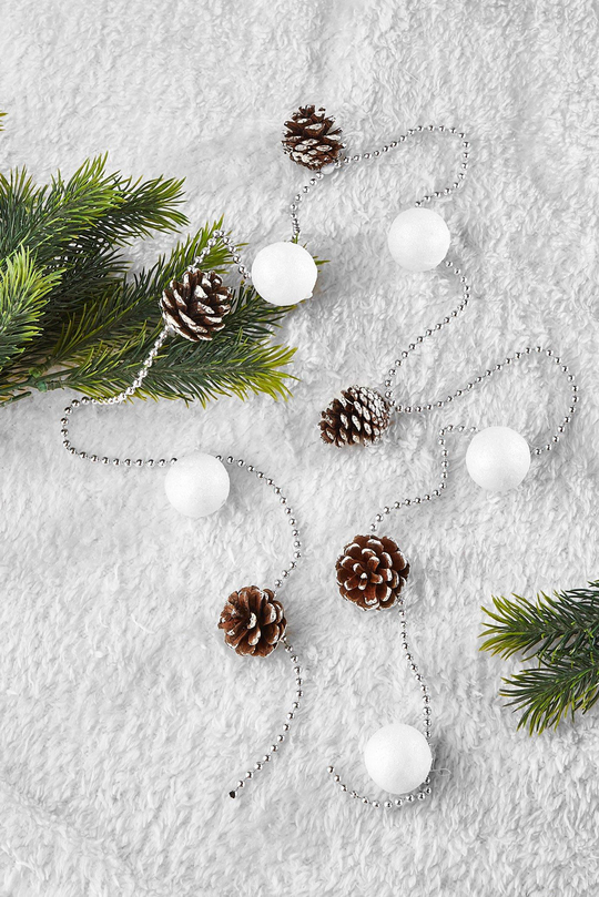 Waldern Yılbaşı Çam Ağacı Kozalaklı-Cici Toplu Zincir Süs 120cm Beyaz