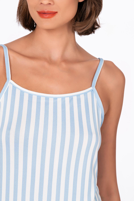 Kadın Mavi Çizgili İp Askılı Şortlu Pijama Takımı
