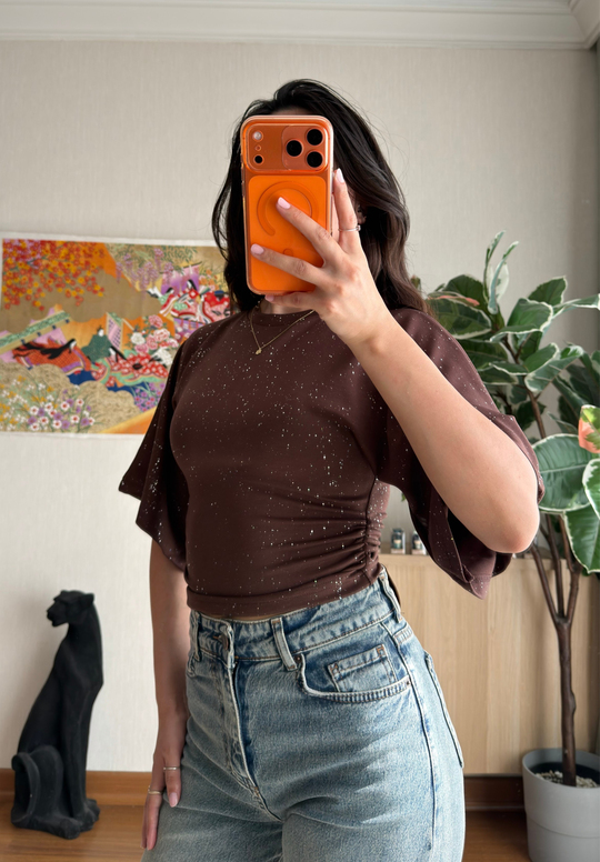 Yuisa Yanı Büzgülü Simli T-Shirt Kahve