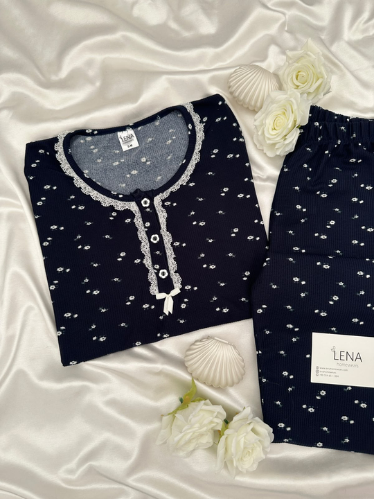 Kadın Lacivert Papatya Desenli Waffle Uzun Kollu Pijama Takımı