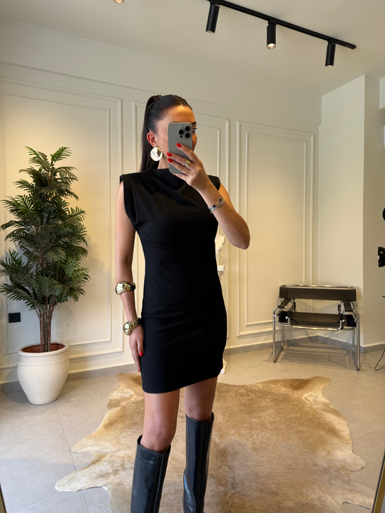 Siyah Vatkalı Mini Elbise 