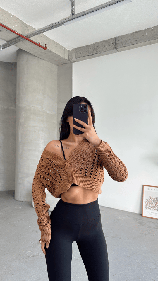 Delik Detaylı Crop Hırka Taba - Taba