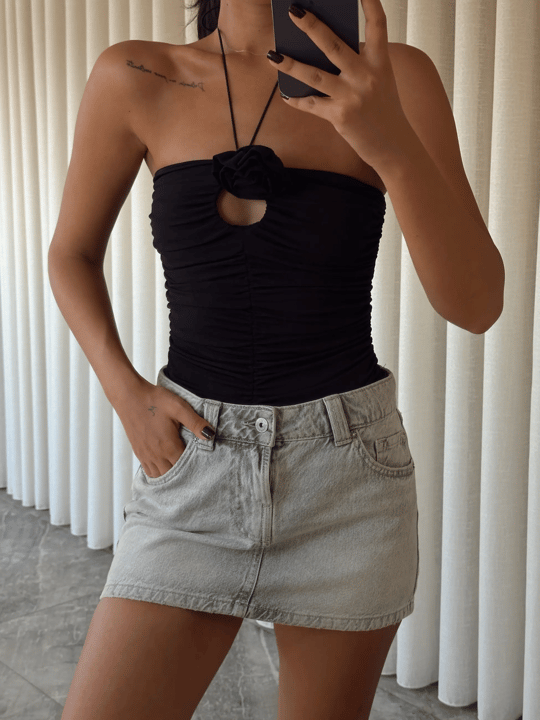 Milla Gül Detay Boyundan Bağlamalı Bodysuit Siyah - Siyah