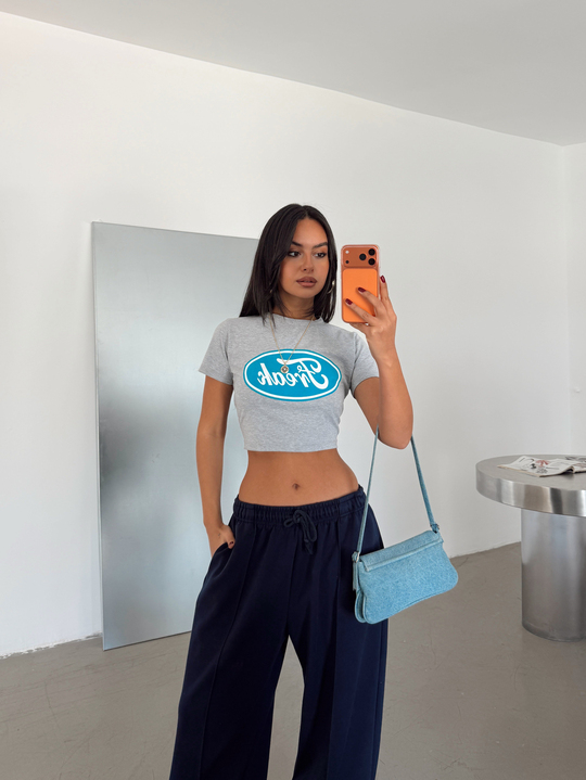 Freak Baskılı Crop Basic - Gri