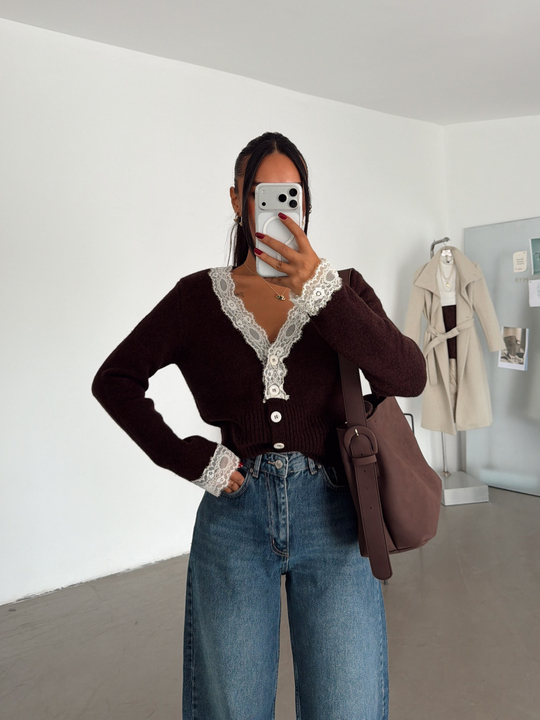 Yakası Ve Kolları Dantelli Hırka - Kahve