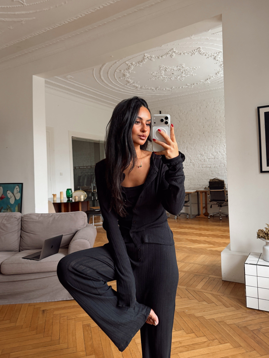 Bisiklet Yaka Düğme Detaylı Relax Takım - Siyah