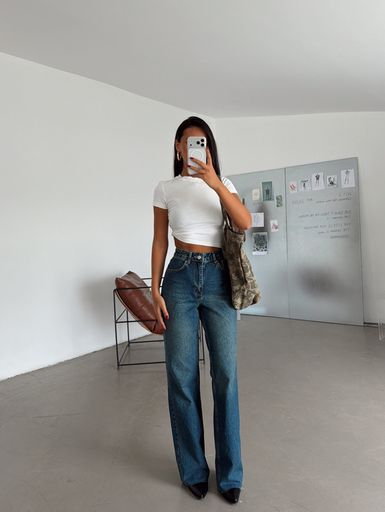 Klasik Model Kesik Paça Jean - Eskitme
