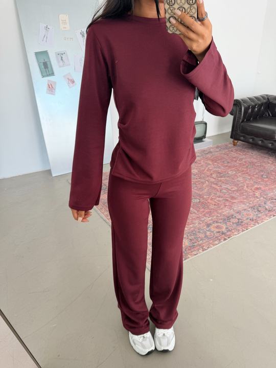 Arkası Yırtmaçlı Takım - Bordo