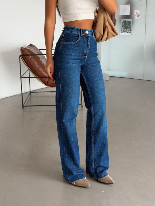 Klasik Model Kesik Paça Jean - Mavi