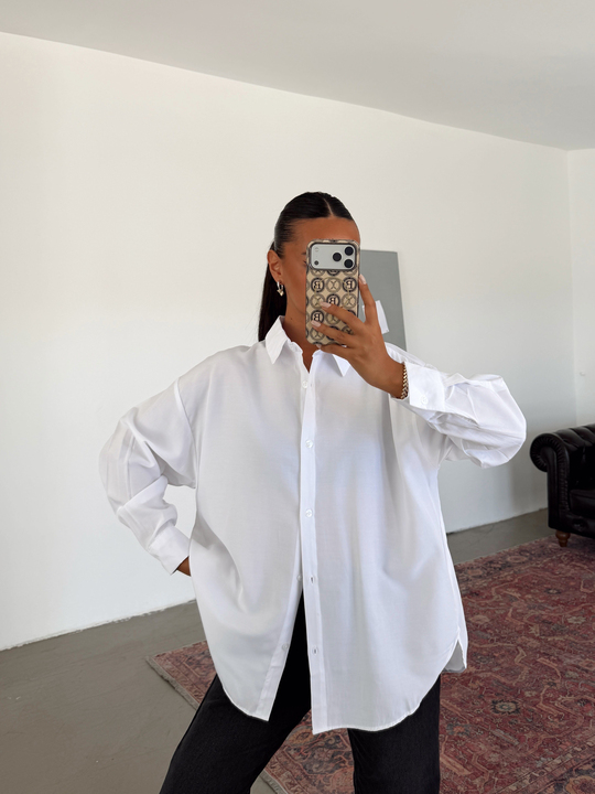 Sırtı Düğmeli Oversize Gömlek - Beyaz