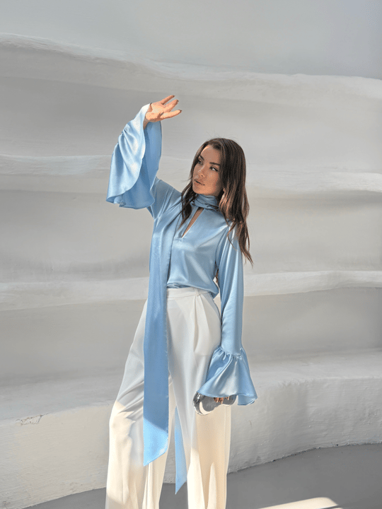 Fular Detay İspanyol Kol Saten Bluz - Bebe Mavi