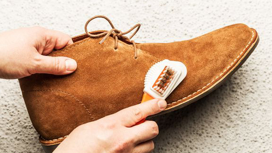 Süet Ayakkabı Nasıl Temizlenir? Önemli İpuçları | Celal Gültekin Blog
