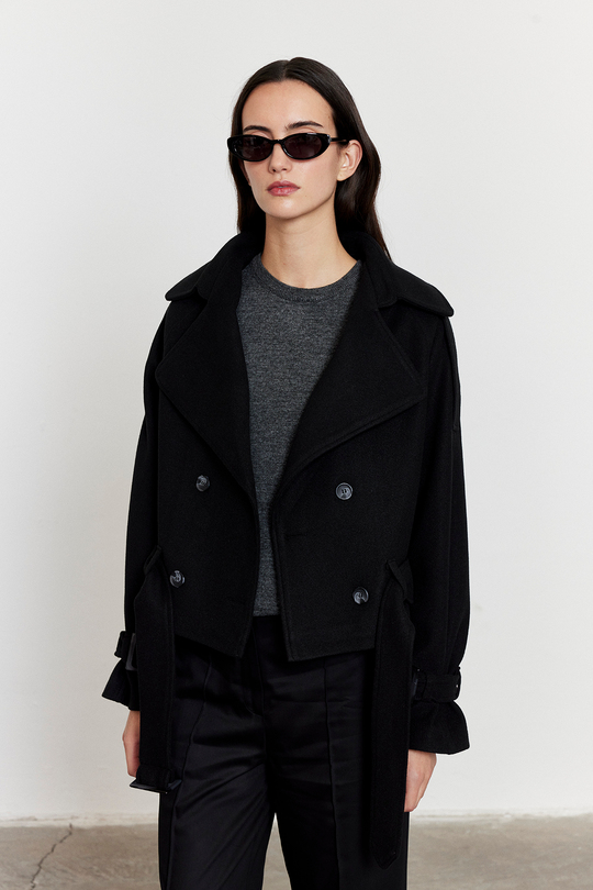 Apoletli Kısa Kaşe Kaban Siyah