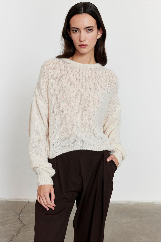 Arkadan Düğmeli Kazak Bej