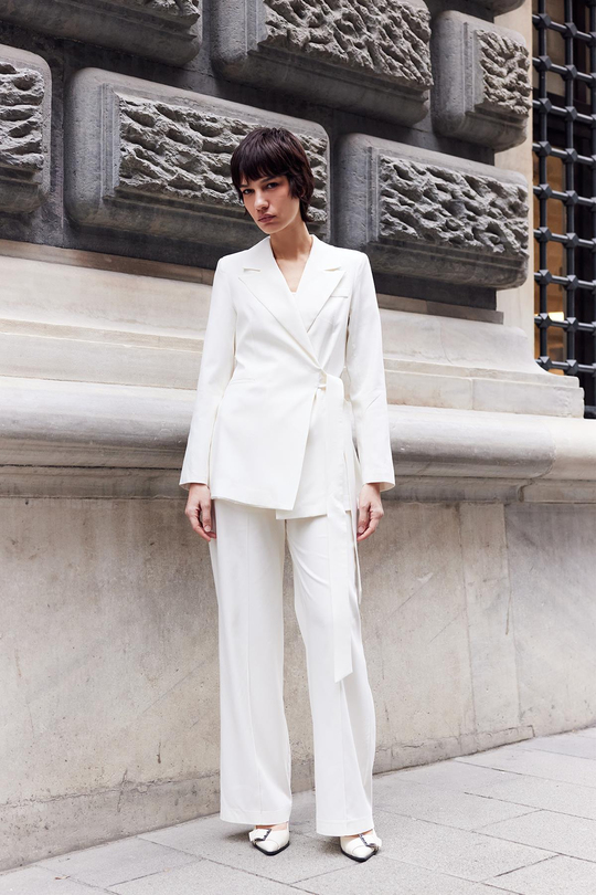 Limited Edition Kuşaklı Ceket Ekru