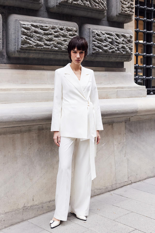 Limited Edition Kuşaklı Ceket Ekru