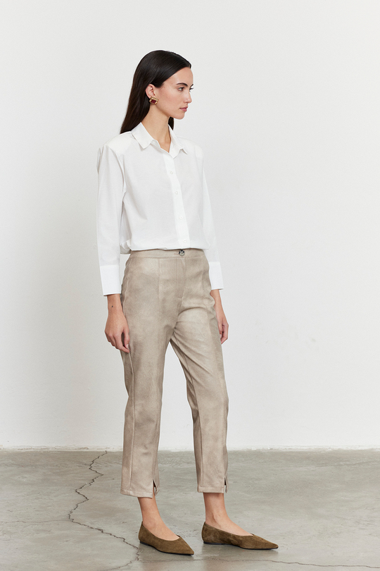 Suni Deri Yırtmaç Detay Pantolon Bej