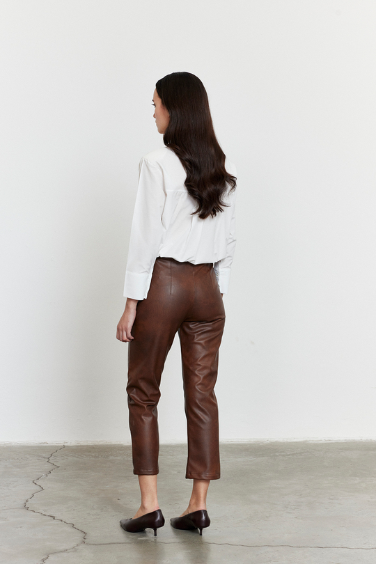 Suni Deri Yırtmaç Detay Pantolon Kahverengi