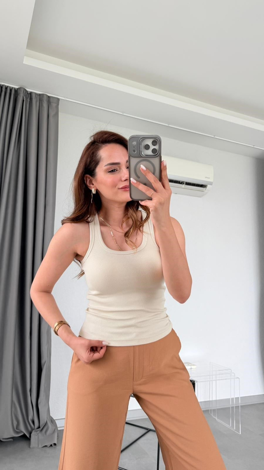 Bej Lina Kalın Askılı Atlet