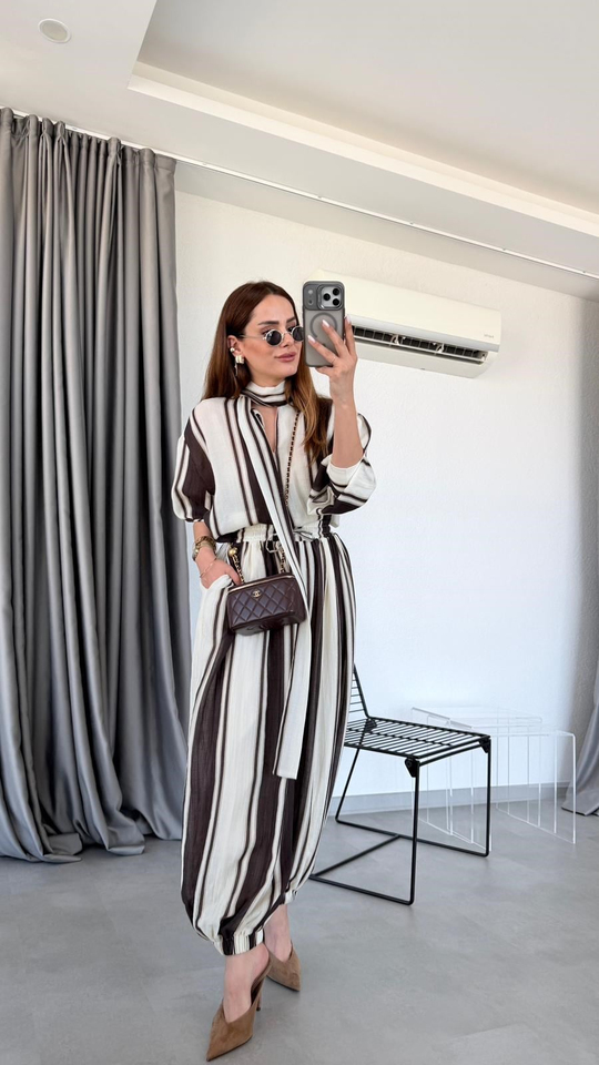 Kahve Jane Taş Bağlamalı Yakalı Takım