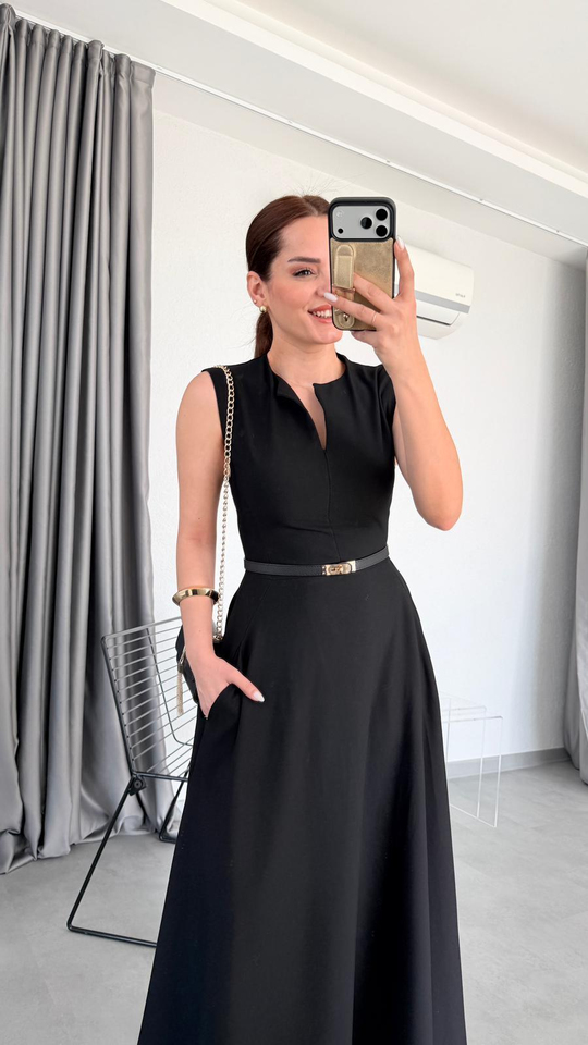 Siyah Fermuarlı Elbise