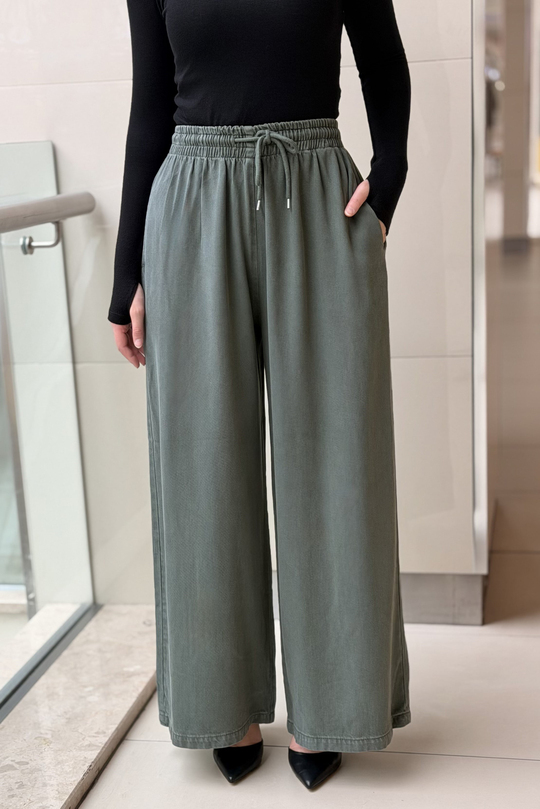 Mahal Beli İpli Lastikli Bol Pantolon