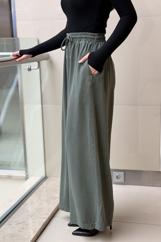 Mahal Beli İpli Lastikli Bol Pantolon