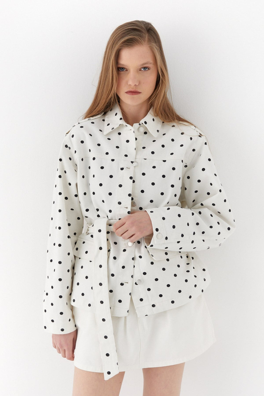 Kemerli Puantiyeli Oversize Ceket Beyaz