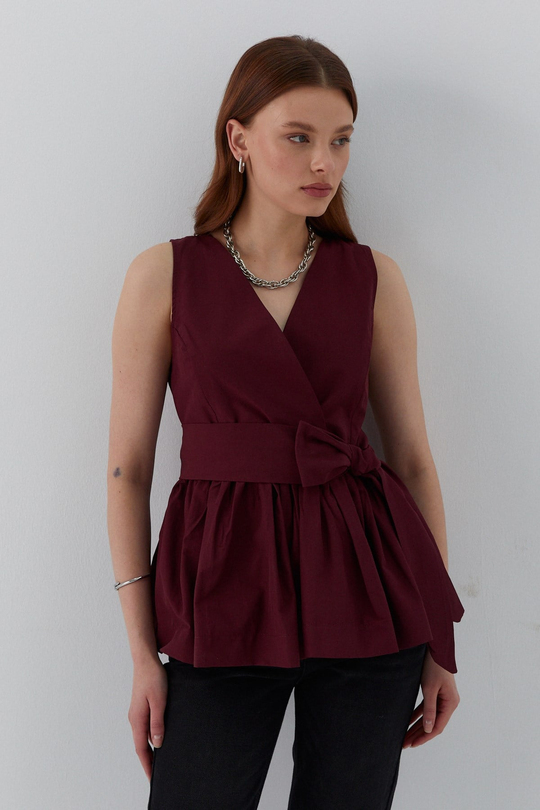 Kuşak Bağlamalı Kolsuz Bluz Bordo