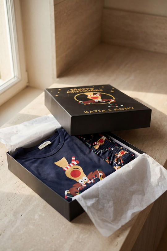 Çocuk Geyik Desenli Kutulu Yılbaşı  Pijama Takımı Lacivert