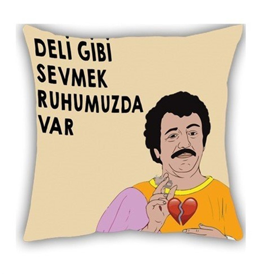 Deli Gibi Sevmek Yastık