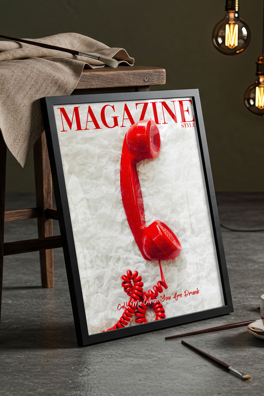 Pop-Art Magazine Kırmızı Telefon Poster - Siyah Çerçeveli Eğlenceli Dopamine Decor Tablo