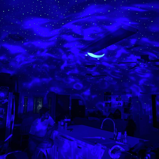18 Efektli Gökyüzü Moon Projektör Hoparlör Gece Lambası