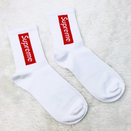 Beyaz Supreme Çorap