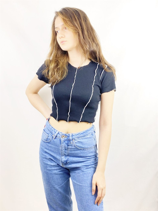 Fitilli Siyah Crop Body